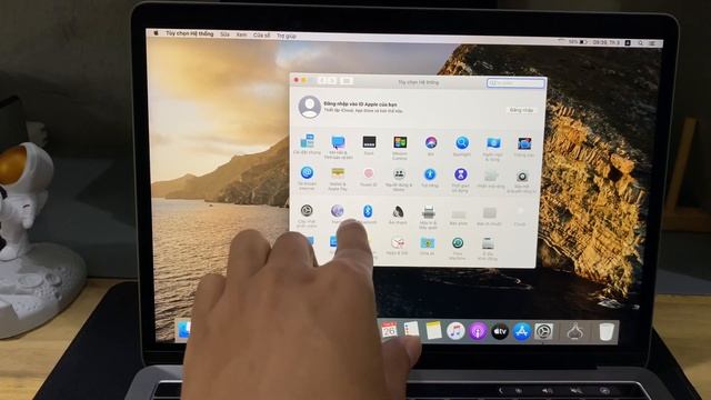 Macbook pro 2019 i7 cấu hình cao làm đồ họa, giá rẻ  chưa đến 13 triệu màn retina