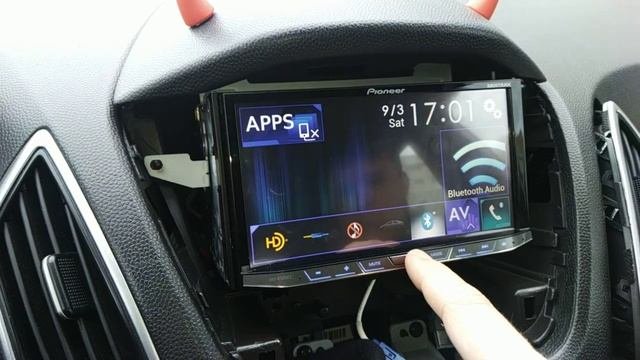 Pioneer avh-4100nex + Connects2 CTSHY009.2 for Hyundai ix35 (Navi, rear camera, amplifier)