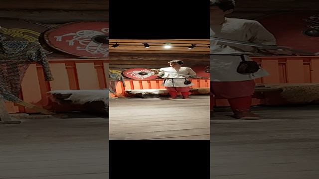 рассказ про оружие викингов.mp4