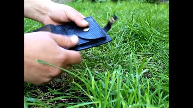 Вертикален Черен Кожен Портфейл Змийска Щампа