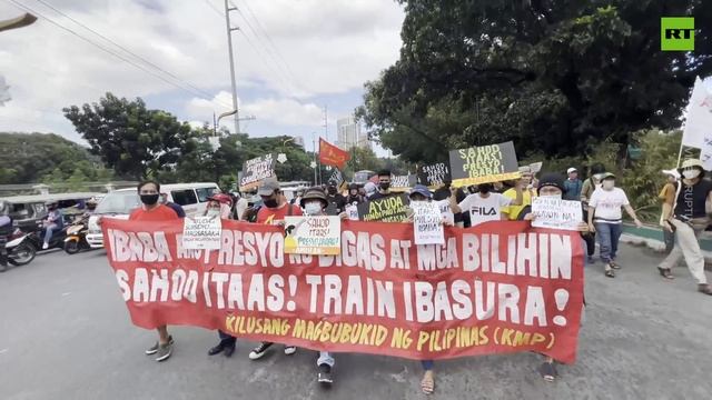 Filipinos Rally En Masse For Better Working Conditions In Manila