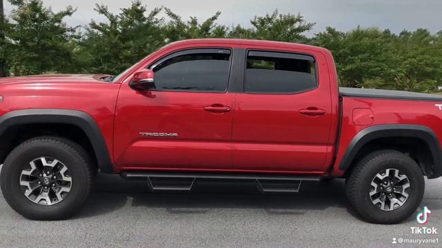 2017 Toyota TACOMA