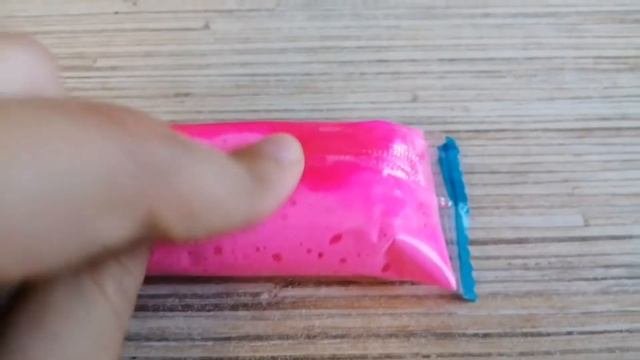 Обзор на лёгкий пластилин из светофора?