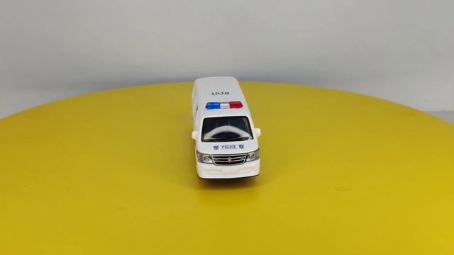 XCarToys 1/64 opening some Chinese police cars part 2 //Jinbei police car // Toyota coaster