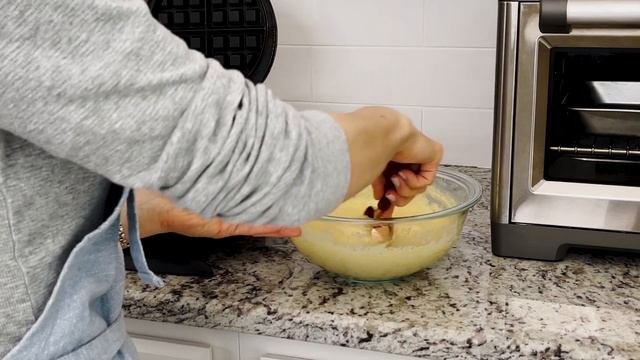Almond Flour Waffles - Keto & Low Carb Recipe