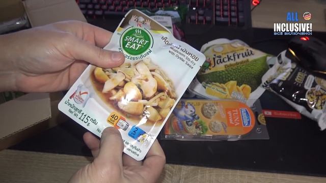 Посылка с личинками и прочими вкусностями из Таиланда. Спасибо Максим :-)