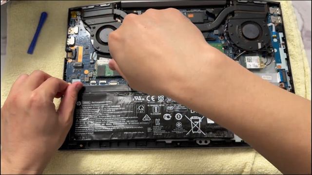 Замена аккумулятор для ноутбука HP Zbook 15v g5