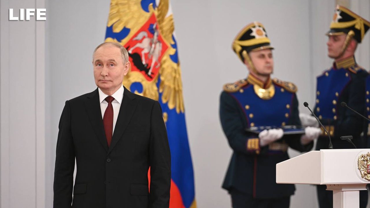 Путин вручает госпремии