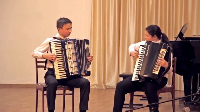 Перевоз Дуня держала