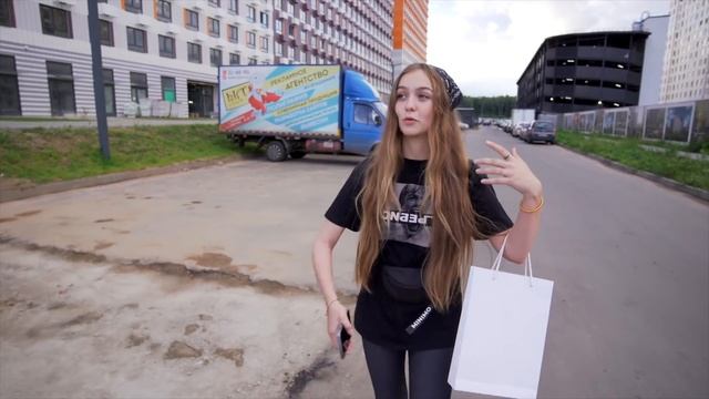 Я КУПИЛА КВАРТИРУ! / РЕАКЦИЯ МОИХ ДРУЗЕЙ БЛОГЕРОВ и РОДНЫХ