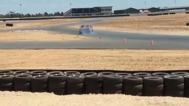 1UZ corona at Tailem Bend drift track