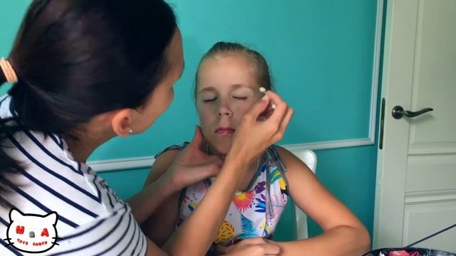 Макияж для маленьких красавиц! Распаковка ДЕТСКОЙ КОСМЕТИКИ!