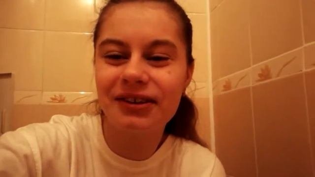 АЛЁНА ФИЛИНА  что обычно делают в ванной комнате 1
