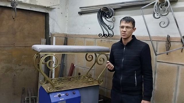 Классная обувница с мягким сиденьем. Цена и себестоимость