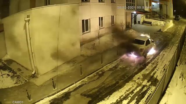 Поджог машины профессора ВГУ