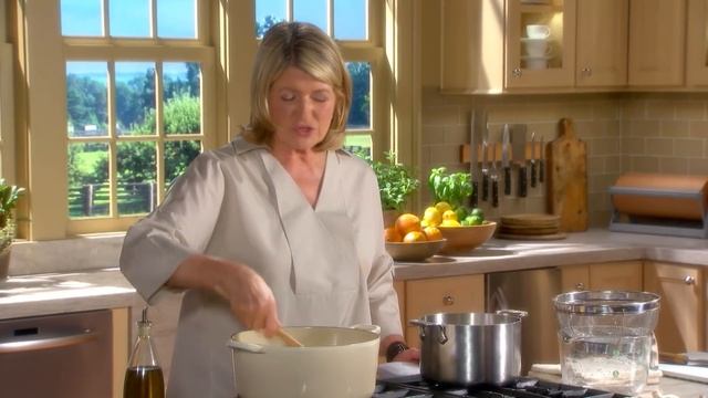 Martha Stewart Teaches You 3 Classic Soup Recipes | Martha's Cooking School S2E3 "Soups"