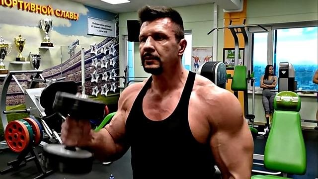 Сгибания Молот да нафиг вообще руки качать?
