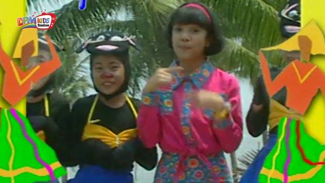 Trio Kwek Kwek - Sepatu Kaca
