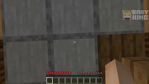 I found SCARY DEAD GOLEM INSIDE WHICH WAS AN EVIL SKELETON in Minecraft ! SCARY MOB !
