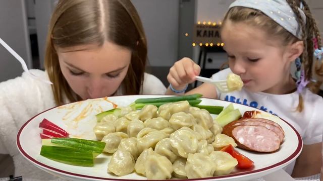 МУКБАНГ ПЕЛЬМЕНИ | НЕТ МАШИНЫ, НО УЖЕ ЕСТЬ НОМЕРА?♀️ | Mukbang