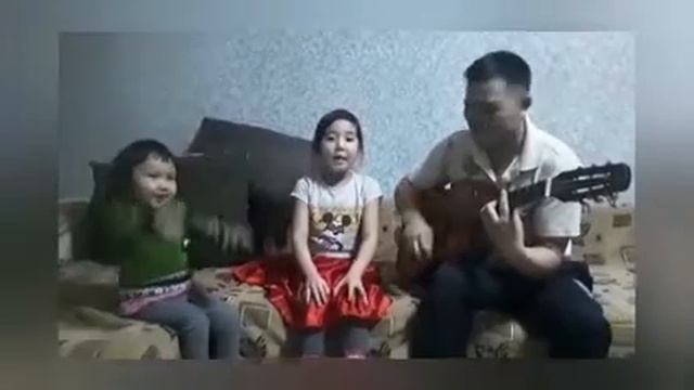 Baby Shark (video) Акуленок я турутуру 🐬🐬🐬🐬#акуленок #babyshsrk #песенкидлядетей #настя #паситв