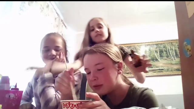 Делаю слайм с ПОДРУГАМИ\СЛАЙМ из ЛУЧА?\САМОЕ смешное ВИДЕО!