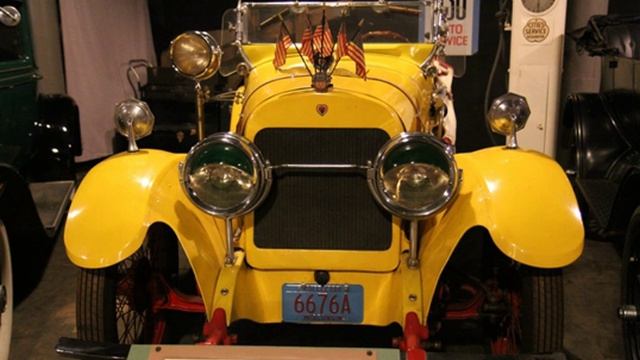 Crow-Elkhart (automobile company) | Wikipedia audio article
