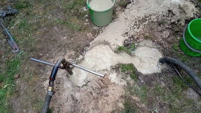 СКВАЖИНА 13 МЕТРОВ/СГОРЕЛ БУРОВОЙ НАСОС/ОБСАДИЛИСЬ С ТРУДОМ/ОТЛИЧНЫЙ НАПОР И ФОТО РАЗВОДКИ В ДОМЕ