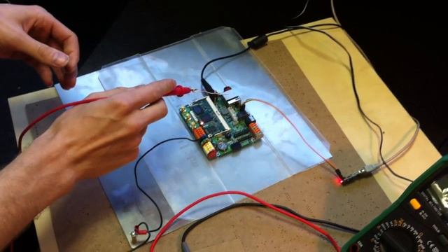 Проверка Wirenboard5 электростатическим разрядом