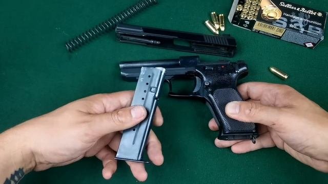 Пистолет для однорукого: Norinco 77B
