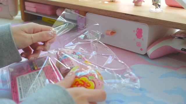 🍑 stocking my setup with a bunch of cute finds + aesthetic snacks | a kawaii haul ft. popshop live