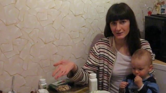Один из пунктов правильного питания (орешки)