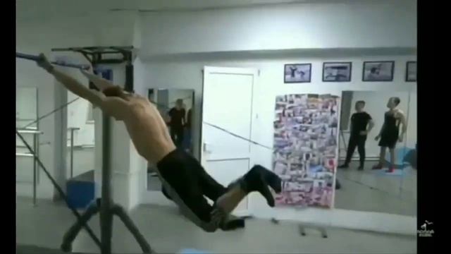 САЛЬТО НА ТУРНИКЕ - 10 САМЫХ СЛОЖНЫХ (STREET WORKOUT)