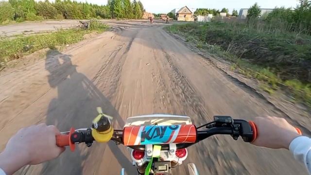 Упал и Пробил Бак на Пите!!!