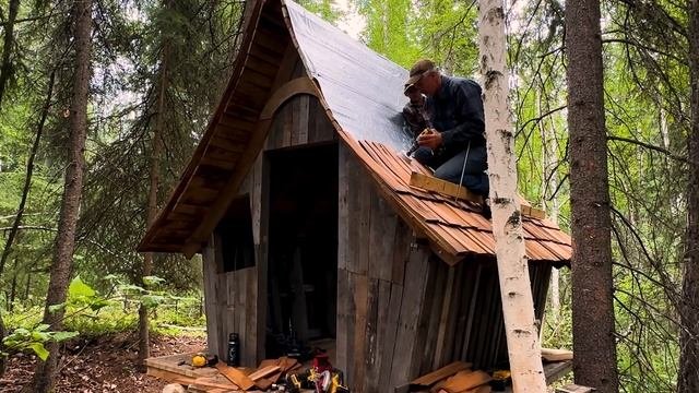 Captivating Treehouse Build -TIMELAPSE- Start to Finish