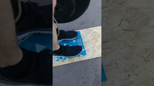ВОРКАУТБИТВА Вис над турником 32 кг. Псих.
