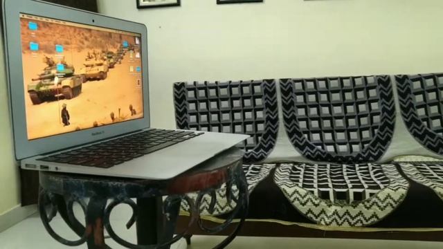 Macbook Air 13 in (2017) Display Test! All Angles