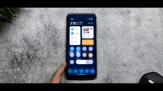 MIUI 13 NEW CONTROL CENTRE & LEAKED FEATURES | iOS 15 Copy ? Poco F3 GT