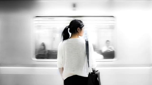 Ennja - Subway Train