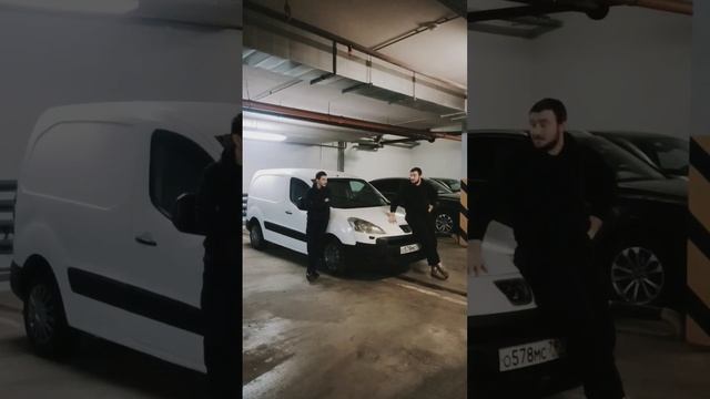 У нас автомобили которые приносят деньги а не забирают! пежо партнер пежопартнер peugeot топ