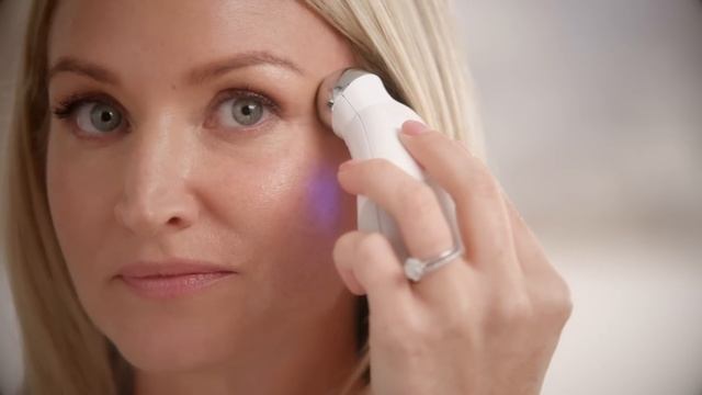 NuFACE 5-Minute Facial-Lift™ How-To