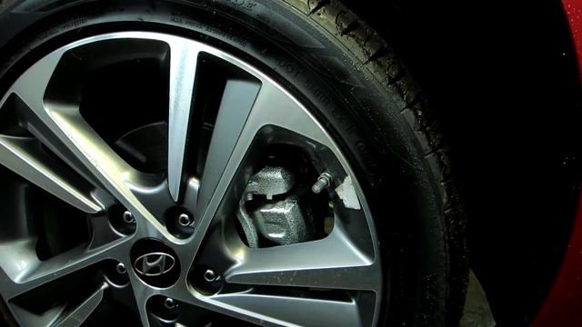 Hyundai Elantra 6-го поколения - тестирует Сергей Асланян