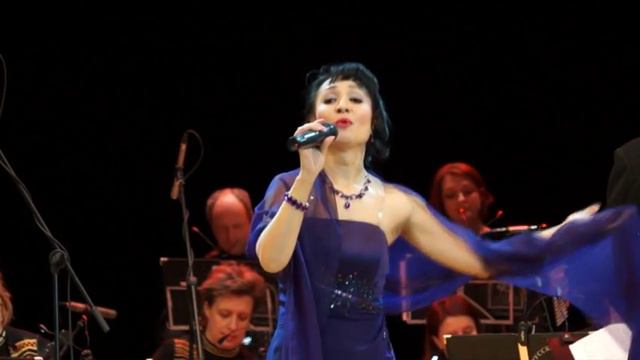 Оркестр и А Иванова, На лугу пасутся кони
