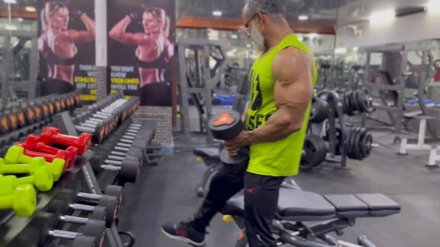 BEST TRICEPS WORKOUT-DAY 3-WORKOUT SERIES