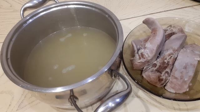 ЗАЛИВНОЕ ИЗ ЯЗЫКА.
