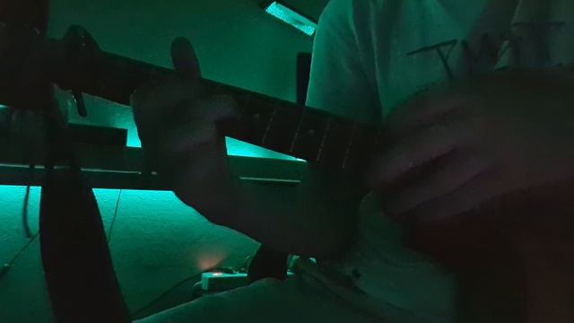 Stay на гитаре, вступление