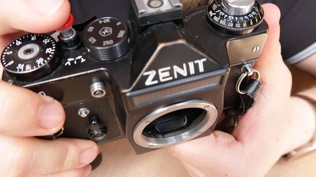 ?Analog Camera Review: Zenit 11 Absoluter Holzrusse oder Nostalgie pur???