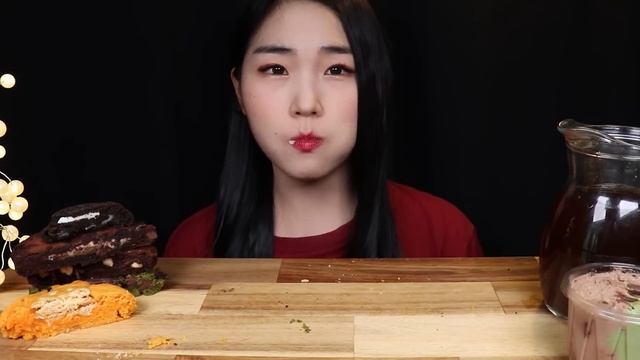 ASMR MUKBANG 꾸덕꾸덕 떠먹는 쿠키 푸딩 & 쿠키 먹방(초코나무숲, 초코우유, 페레로로쉐, 티라미수, 오레오, 황치즈)PUDDING COOKIE EATING SHOW