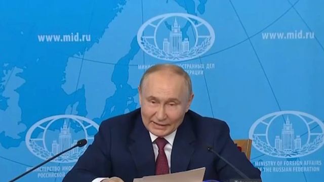 Путин: Россия хоть завтра готова сесть за стол переговоров по Украине.14.06.2024