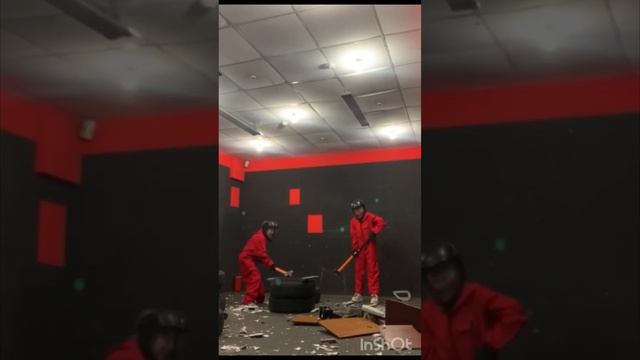 Шоу ломаем всё с Матвеем ушкиным